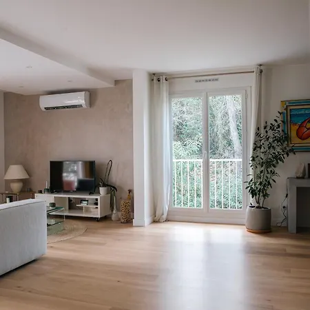 Appartement Residence Villeneuve ヴィルヌーヴ・レ・ザヴィニョン